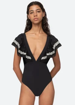 Sea New York Kayta One Piece Online